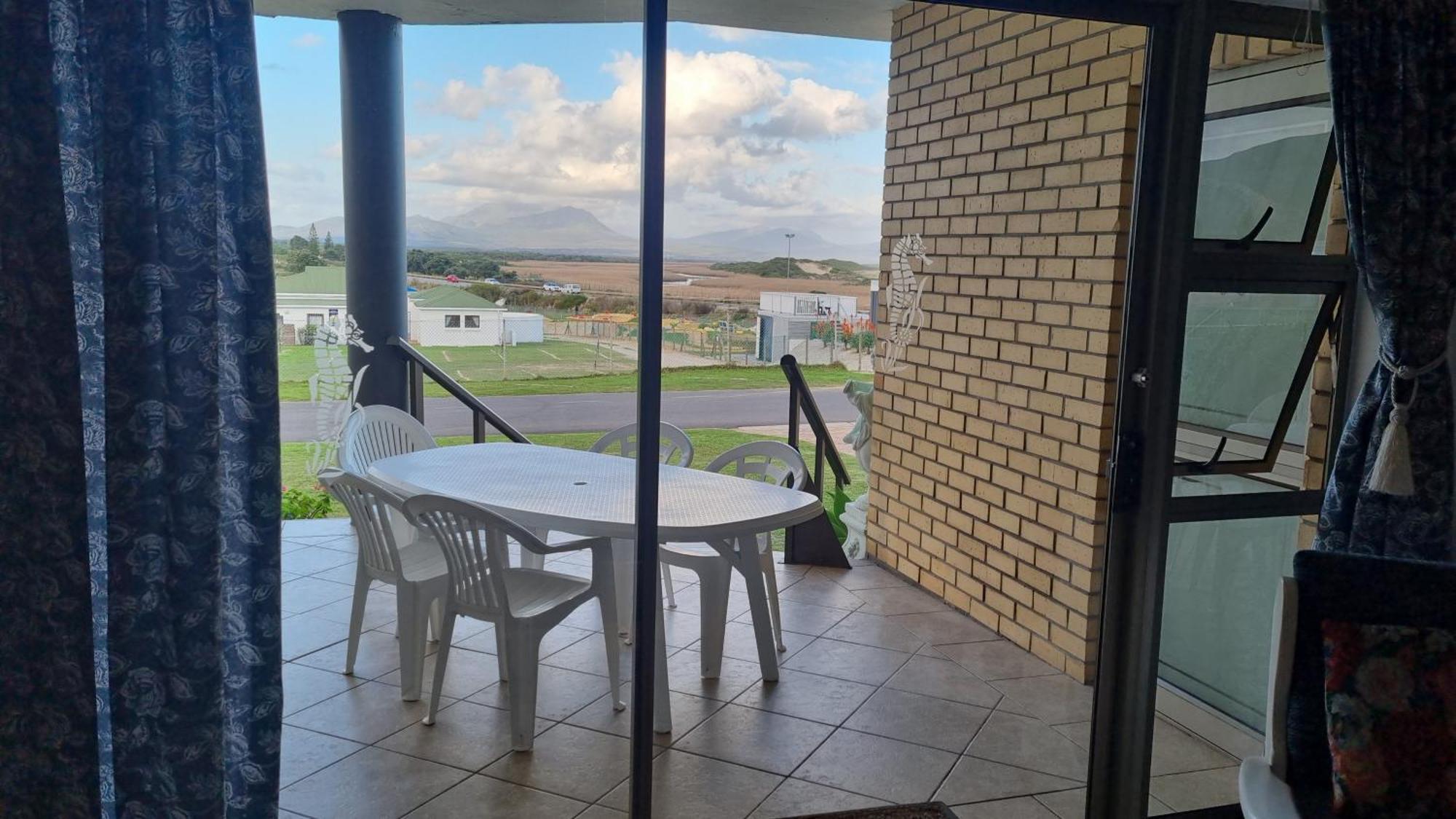 Kleinmond Panorama Holidays Экстерьер фото